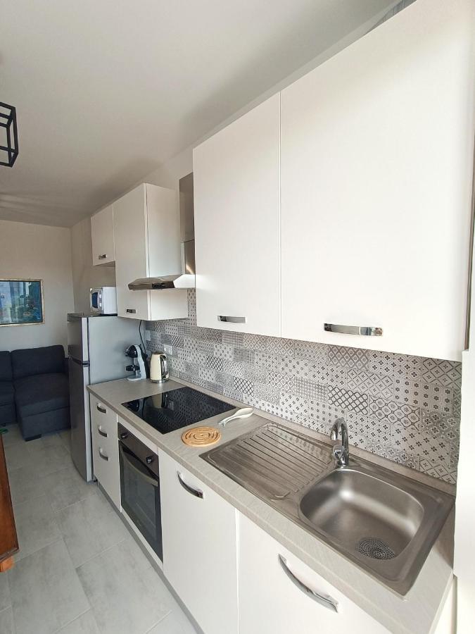 Appartement La Terrazza Sull'Appia By Hostand à Rome Extérieur photo