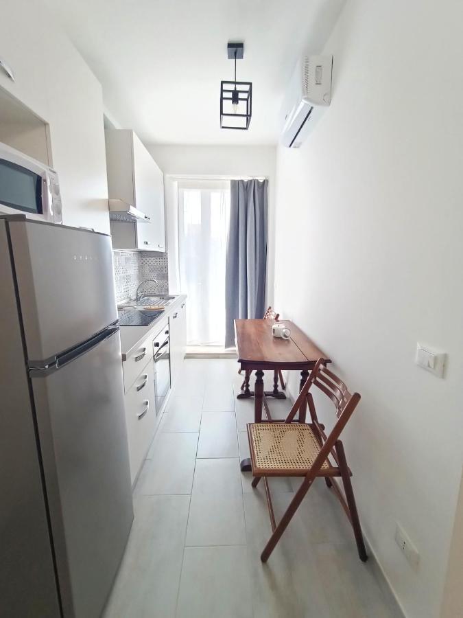 Appartement La Terrazza Sull'Appia By Hostand à Rome Extérieur photo